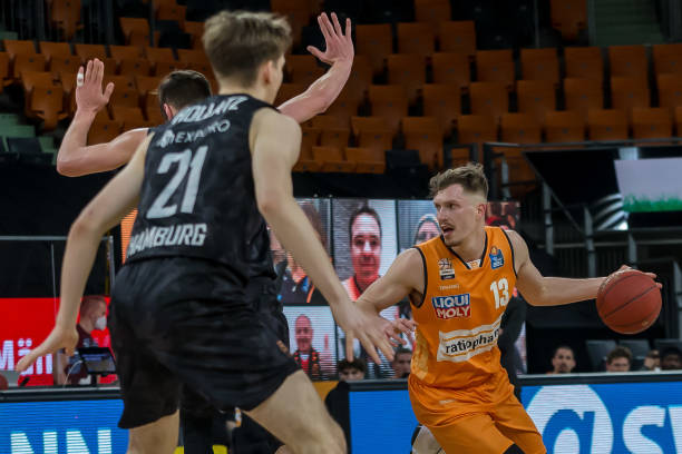 不仅向全世 不仅向全世