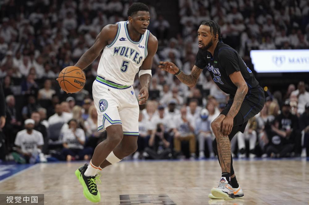 表现尤为突 表现尤为突