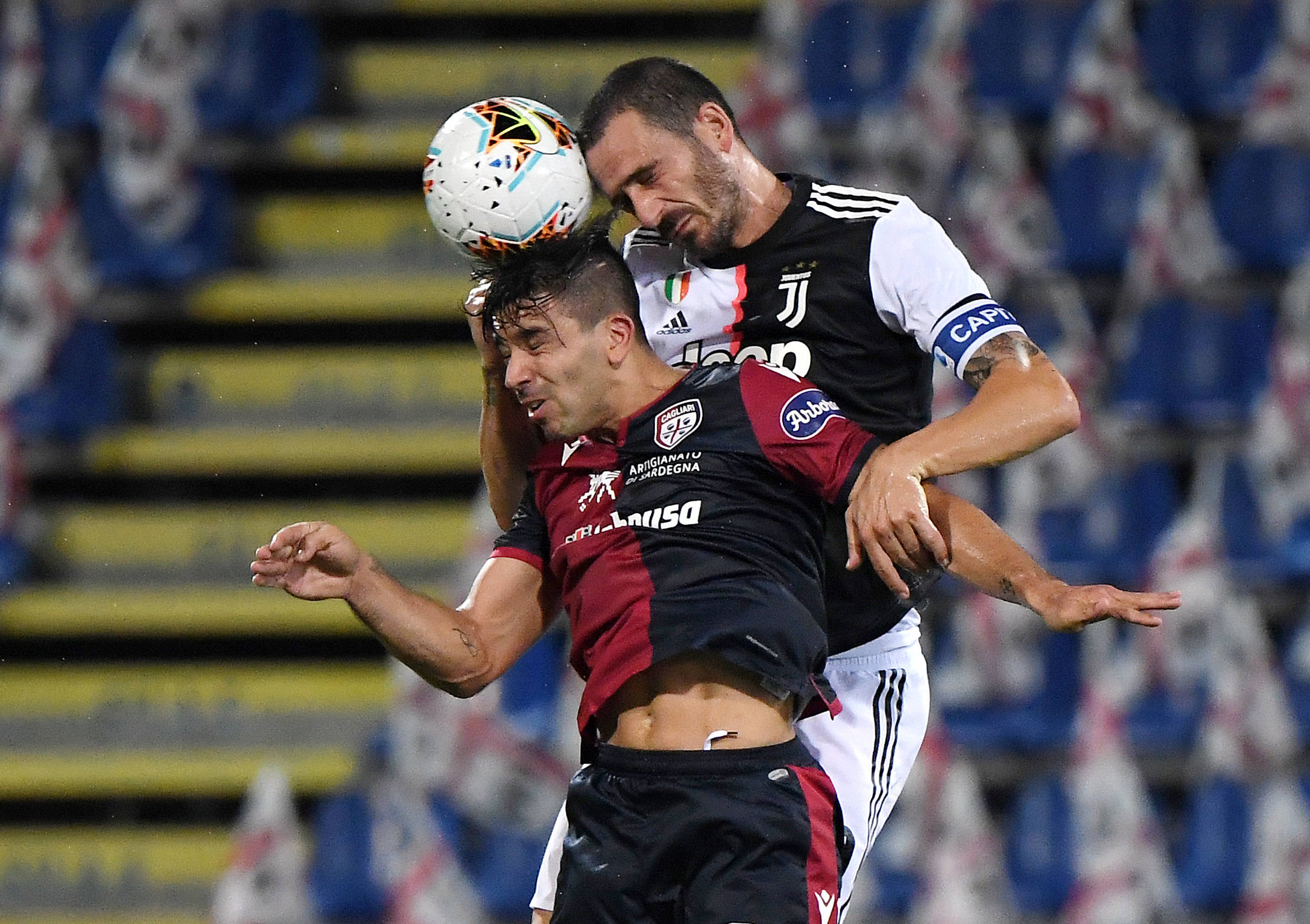 足球——欧冠：拜仁慕尼黑晋级八.