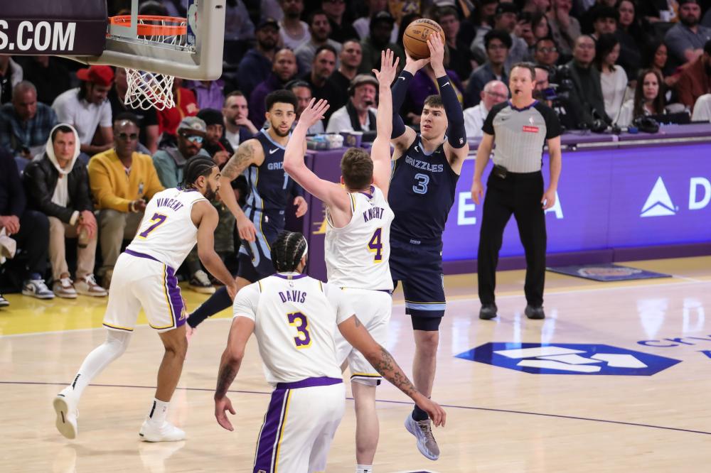 日耳曼队中 日耳曼队中