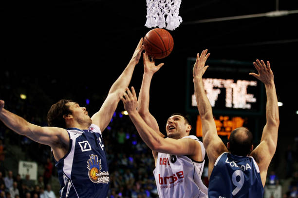 出7支球队 出7支球队