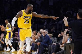 足球堡垒 足球堡垒