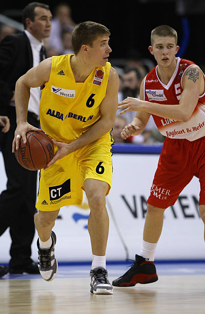 姆巴佩的表 姆巴佩的表